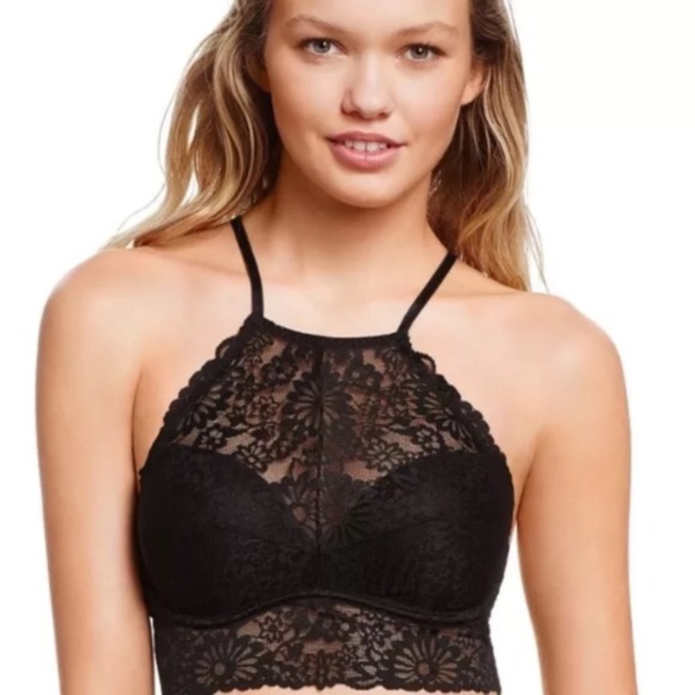 VS Pink | black lace bralette